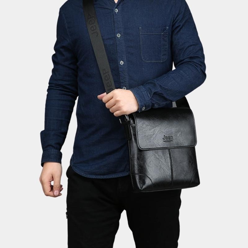 Bolsa JEEP Masculina Transversal de Couro Legítimo - Crossbody Bag