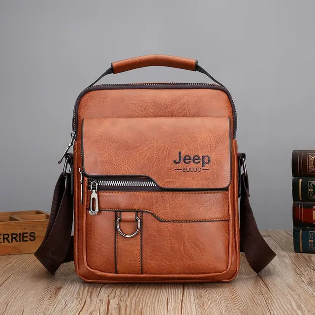 Mochila Masculina De Couro Legítimo - Jeep Style